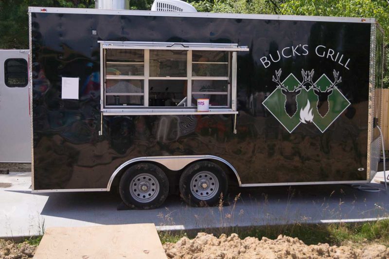 Buck’s Grill Camp Buckwood